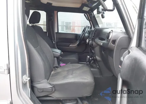 2018 Jeep Wrangler Jk Unlimited Sport S 4X4 from USA, damaged, VIN 1C4BJWDG9JL931337